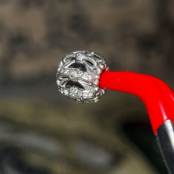 Pandora Cz Bow Round Charm - Picture 4 of 4